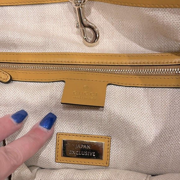 Gucci Tote Bag with Leather Pouch EUC! - Picture 13 of 16